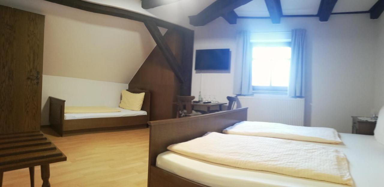 Gaststaette Liebl Otel Wiesent Dış mekan fotoğraf