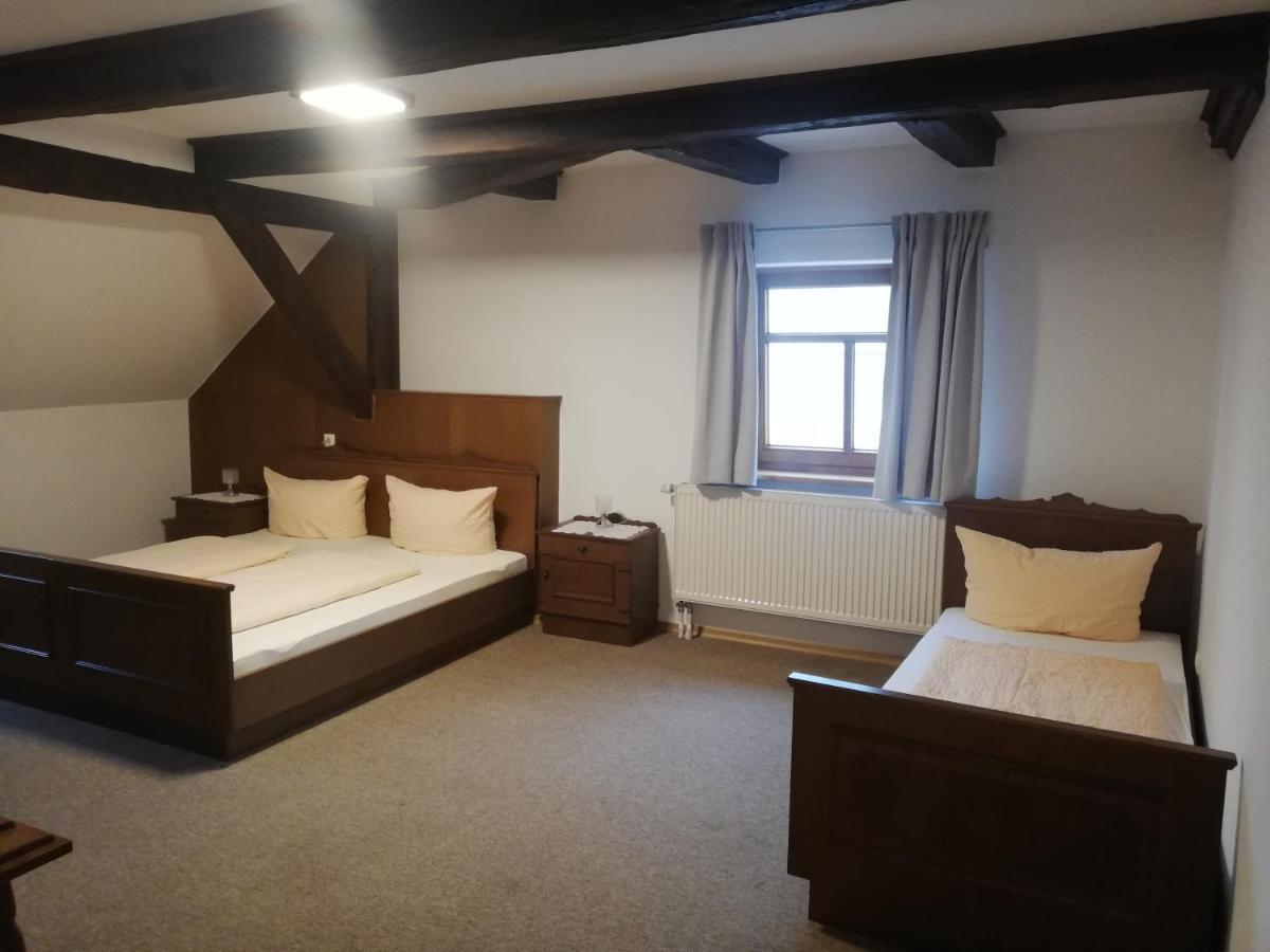 Gaststaette Liebl Otel Wiesent Dış mekan fotoğraf